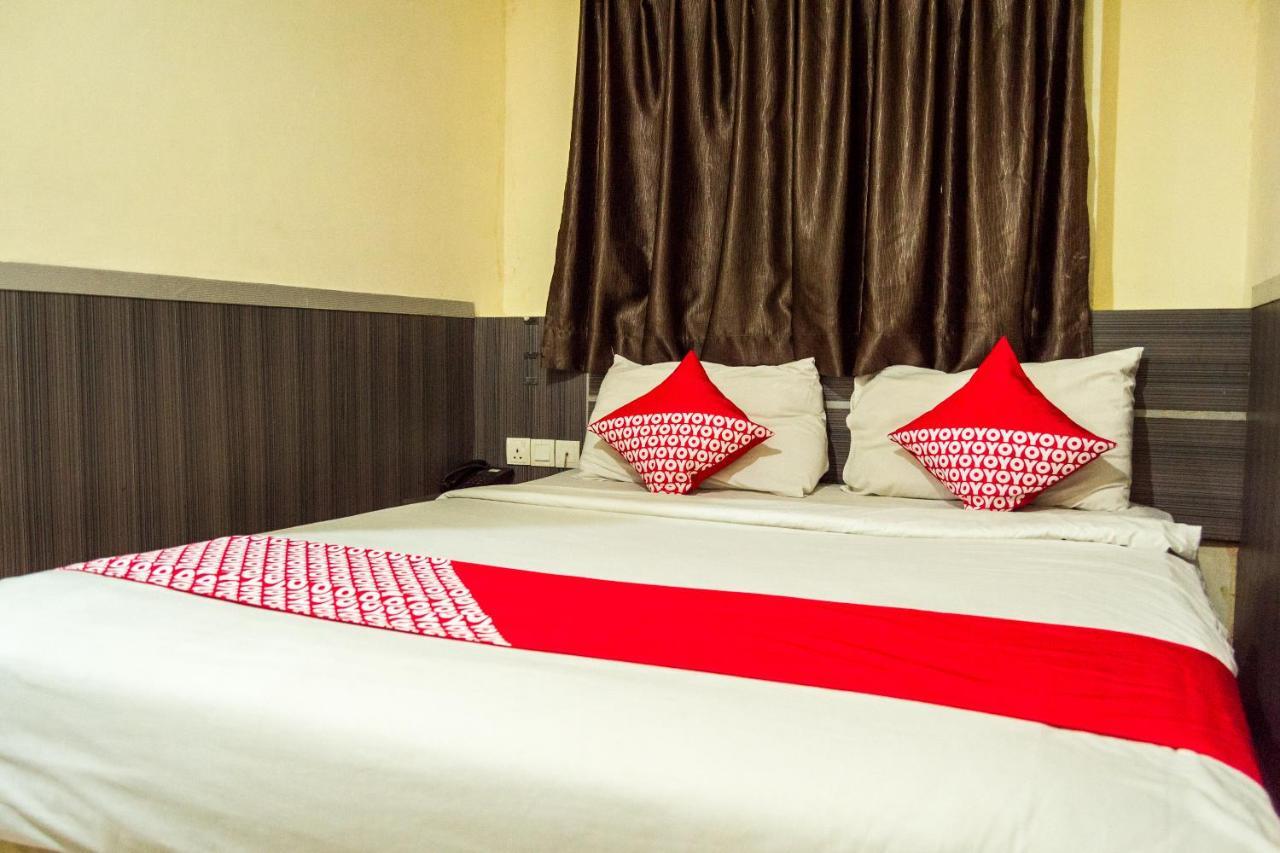 Collection O 625 Hotel Golden Gate Batam Zewnętrze zdjęcie